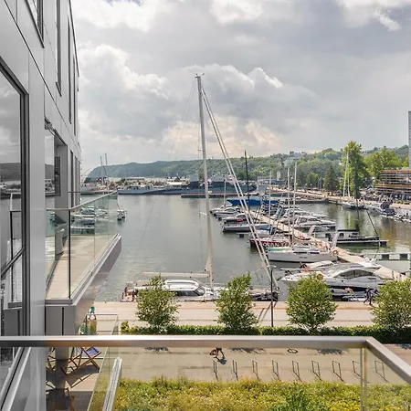 Marina View - Yacht Park Premiere Apartament *